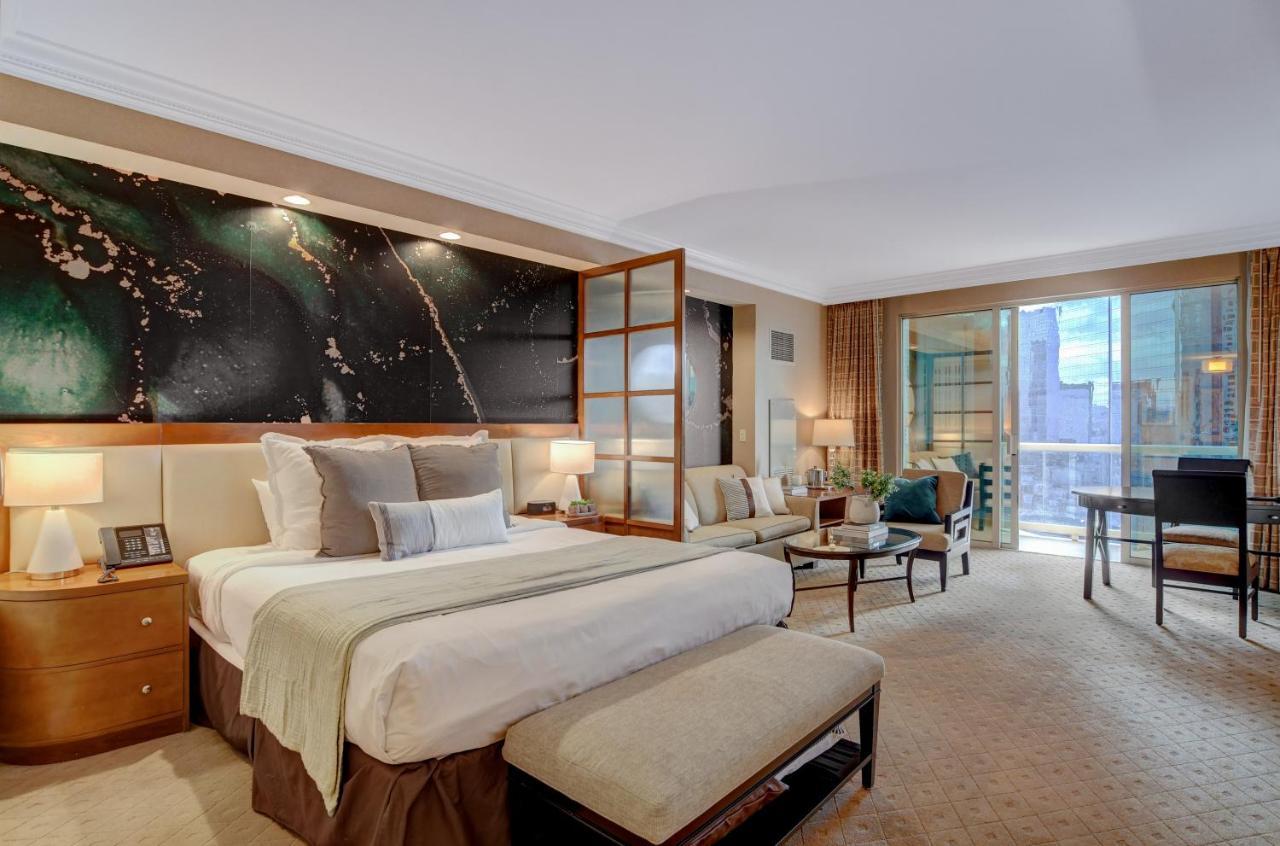 Balcony Full Strip View Suite Mgm Signature Free Valet Las Vegas Luaran gambar