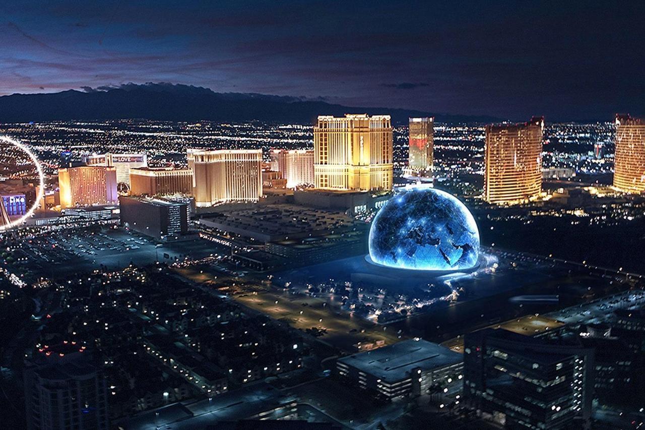 Balcony Full Strip View Suite Mgm Signature Free Valet Las Vegas Luaran gambar