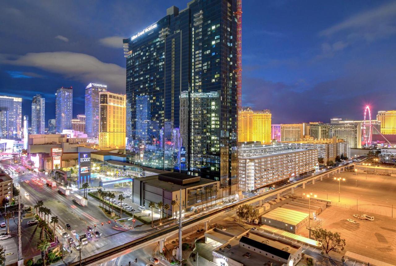 Balcony Full Strip View Suite Mgm Signature Free Valet Las Vegas Luaran gambar